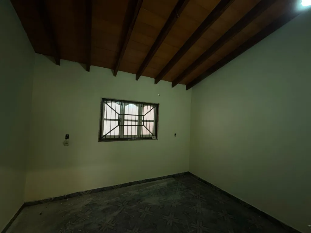 VENDO CASA EN BARRIO MOLINO, LUQUE — foto 2