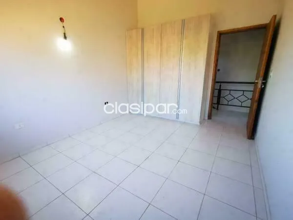 VENDO DUPLEX EN LOMA PYTA — photo 2
