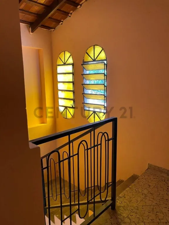 VENDO IMPORTANTE PROPIEDAD DE 500 M2 DE TERRENO — photo 2