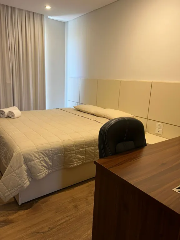 🏢 Alquiler departamento de 2 suites full amoblado zona Colegio Santa Elena — фото 3