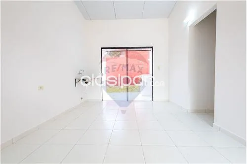 Chalet-Venta-PY Central Luque Cañada Garay — photo 3