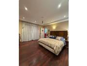 VENDO HERMOSA CASA EN BELLA VISTA
