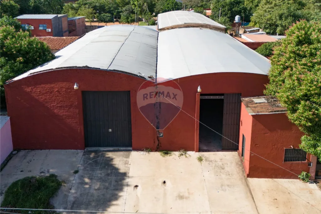 VENDO DEPÓSITOS EN LAMBARÉ — foto 2