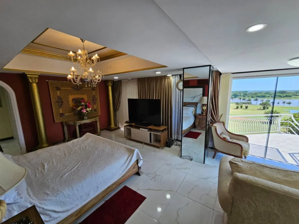 Vendo Imponente casa en los campos de Yacht y Golf Club — foto 3