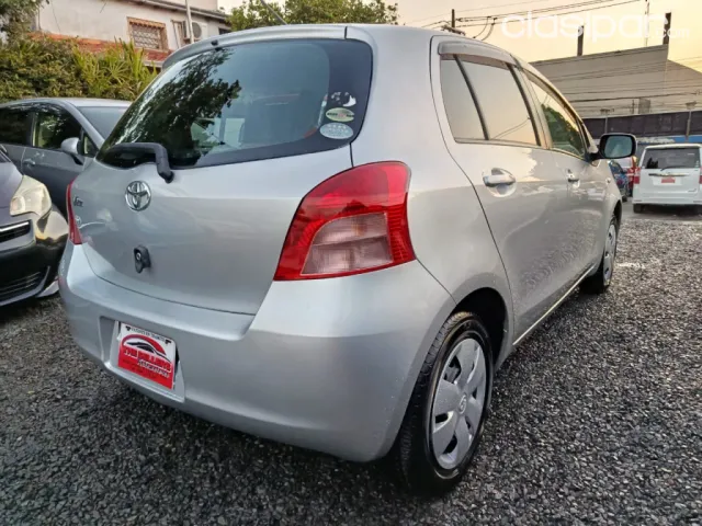 Toyota Vitz 2006 — foto 6