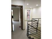 VENDO O ALQUILO DUPLEX EN FERNANDO DE LA MORA NORTE ZONA VILLA OLIMPIA COD 1815