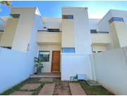 VENDO DÚPLEX EN LUQUE