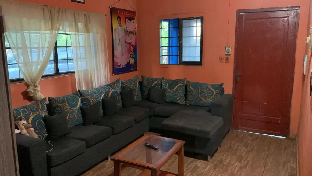 VENDO CASA EN VISTA ALEGRE ÑEMBY_GS 350.000.000 — foto 2