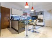 Moderna residencia en Barrio San Cristóbal, a 2 cuadras de Avda. San Martín