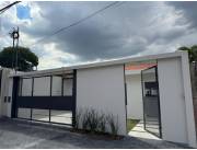 Vendo Casa de 3 dormitorios A ESTRENAR en barrio Mburicao zona Seminario de Asuncion