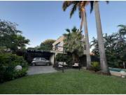 Vendo Hermosa Casa de 3 dormitorios con piscina en Villa Aurelia de Asuncion