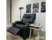 SILLON RECLINABLE CON PORTAVASO SOBERANO