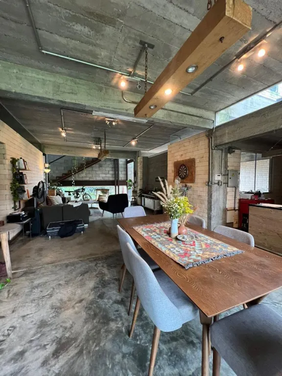 VENDO CASA ESTILO INDUSTRIAL — foto 3
