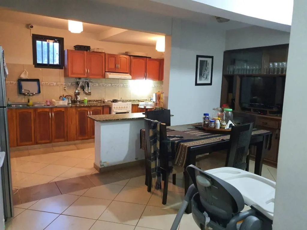 ALQUILO O VENDO CASA EN MRA ZONA PUERTO FENIX COD 3070 — foto 2