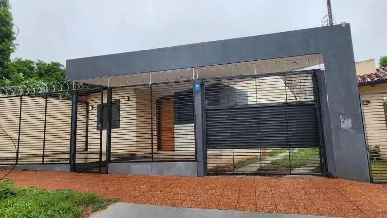VENDO DUPLELX EN VILLA ELISA COD 4551 — Foto 2