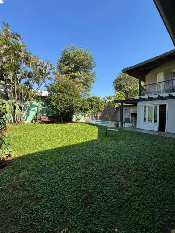 VENDO Casa en Localización Privilegiada — Foto 3