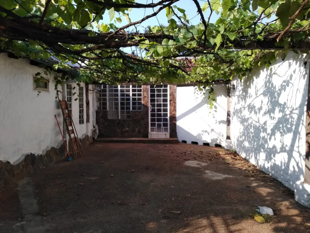 VENDO PROPIEDAD COMERCIAL EN ESQUINA BO. RECOLETA — foto 3