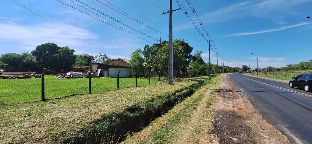VENDO 8.665 M2 SOBRE RUTA GRAL AQUINO LUQUE — foto 3