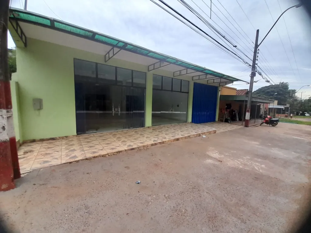 Vendo Casa con amplio Salón Comercial, Quinchos y Vivienda independiente — photo 2