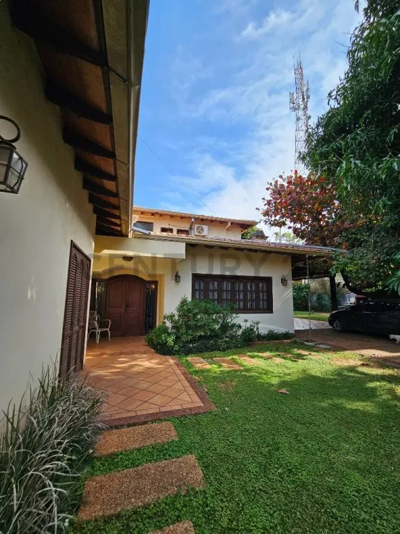 AMPLIA CASA EN LAMBARÉ • BARRIO PALOMAR EN ALQUILER — foto 3