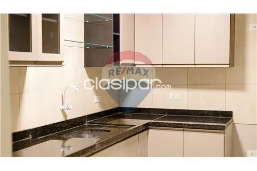 Amplio Departamento en Barrio Gral. Diaz — foto 2