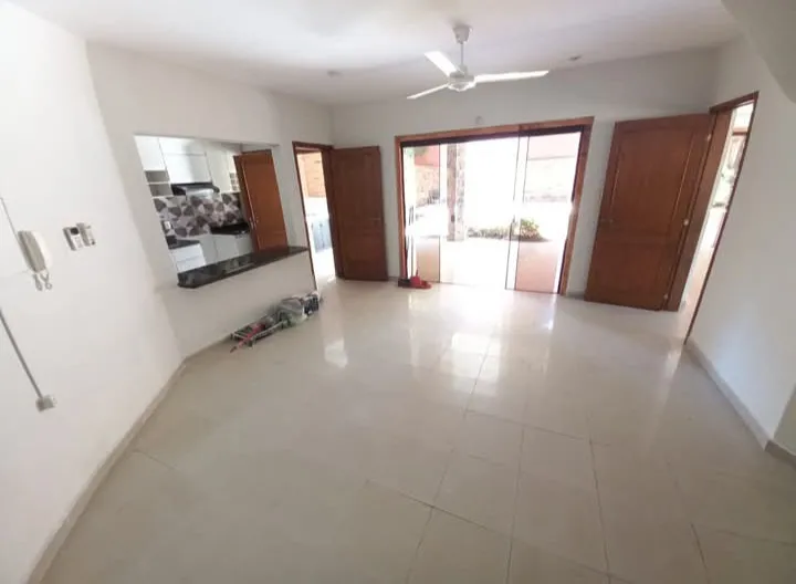 Alquilo hernosa casa cod 2086 — photo 2
