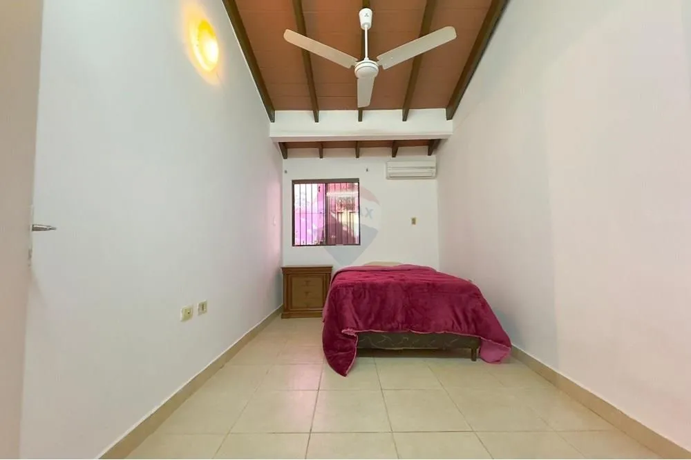 VENDO CASA EN LA MEJOR ZONA DE SAJONIA — foto 3