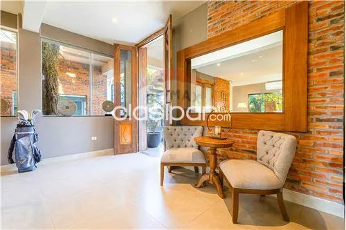 RESIDENCIA EN VENTA EN LAMBARÉ — photo 2