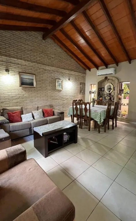 VENDO CASA EN VILLA AURELIA A UNA CUADRA DE EUSEBIO AYALA — Foto 3