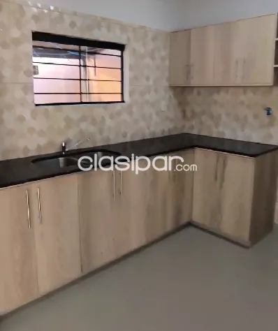 ALQUILO HERMOSO DÚPLEX EN ZONA HOSPITAL DEL CORAZÓN YATCH LAMBARÉ — photo 3