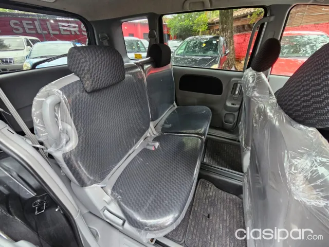 Toyota Sienta 2008 - foto 8