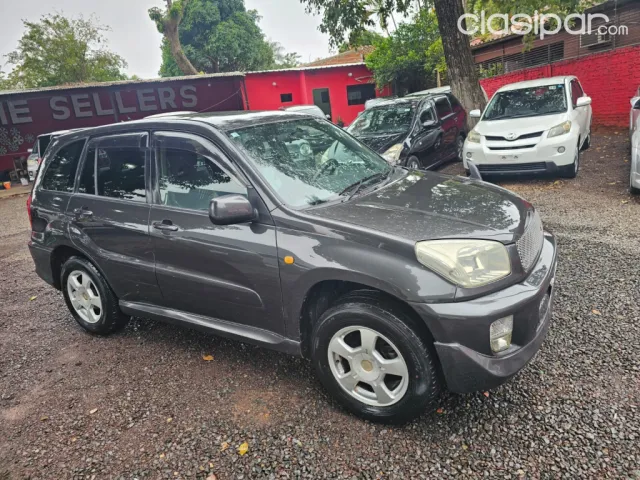 Toyota Rav4 2003 — foto 3
