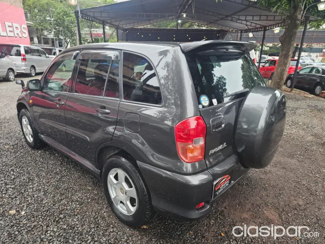 Toyota Rav4 2003 — foto 4