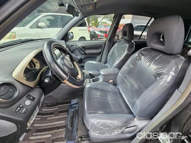 Toyota Rav4 2003 — foto 7