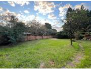 VENDO Terreno 10x38m2 en Ñemby zona Av Pratt Gill y Av Moisés Bertoni.