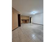 Vendo o Alquilo amplio departamento para oficina o vivienda en Barrio Bernardino Caballero