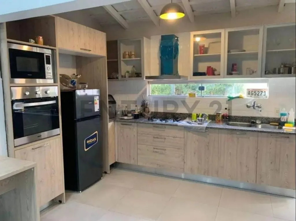 VENDO HERMOSA Y AMPLIA RESIDENCIA EN SAN VICENTE — foto 3