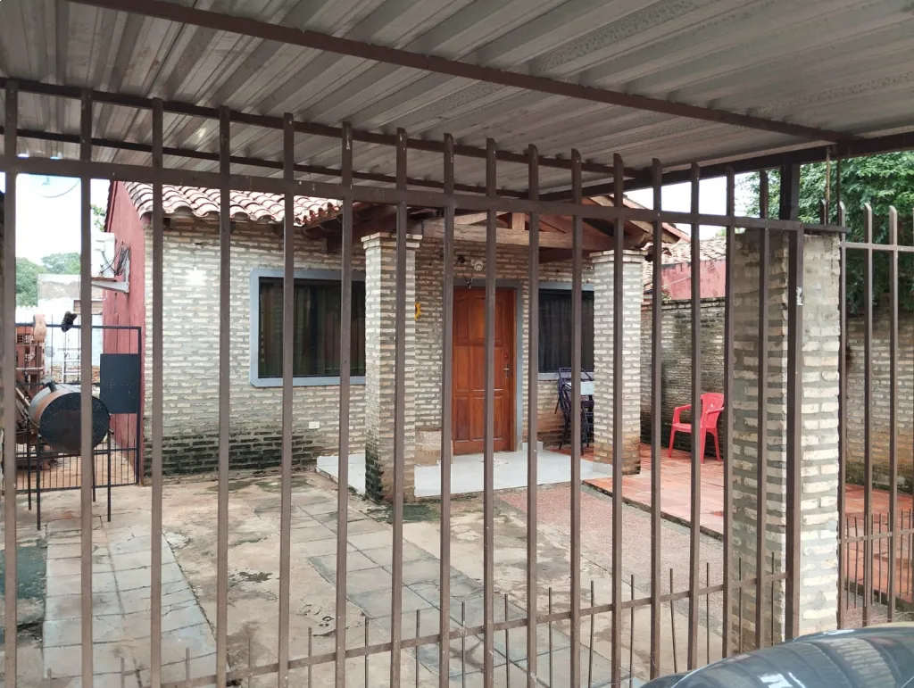 VENDO CASA EN MARIANO ROQUE ALONSO! — foto 2