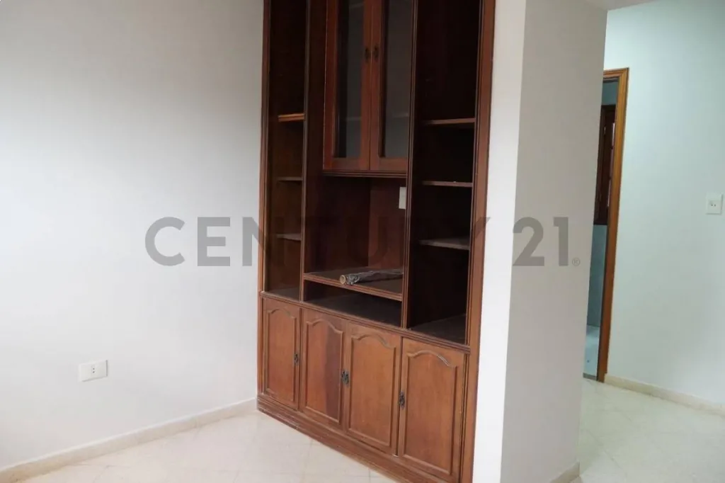 EN VENTA IMPONENTE PROPIEDAD ZONA EJE CORPORATIVO, ZONA AVIADORES Y MOLAS LOPEZ — Foto 2