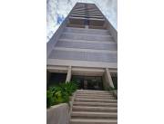 En Alquiler Departamento en Barrio Las Lomas Asunción ID 38524