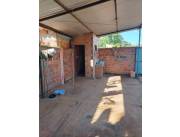 VENDO AMPLIA PROPIEDAD EN LUQUE
