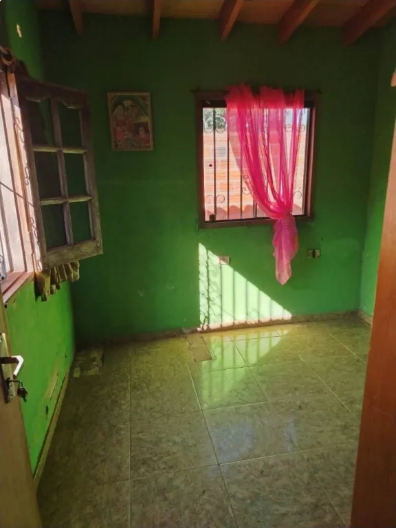 VENDO AMPLIA PROPIEDAD EN LUQUE — foto 2