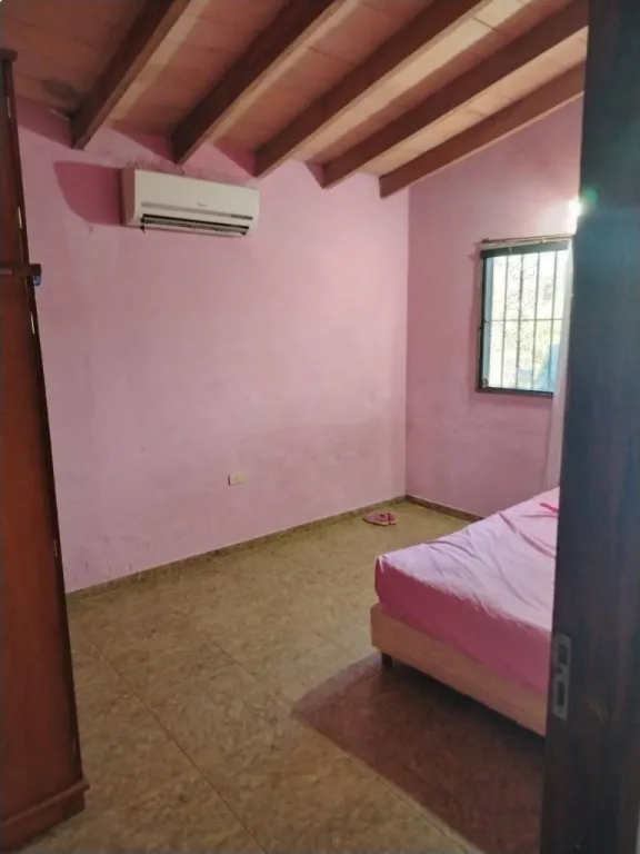VENDO AMPLIA PROPIEDAD EN LUQUE — foto 3