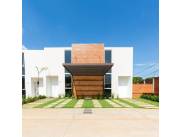 En Venta Dúplex en Luque ID 38016