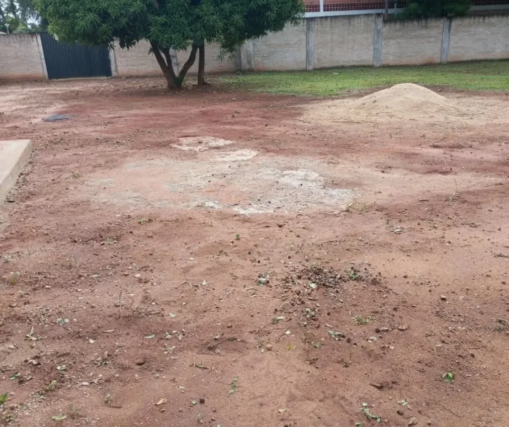 Alquilo terreno de 1.087 m² - San Lorenzo - Barrio Los Nogales — foto 2