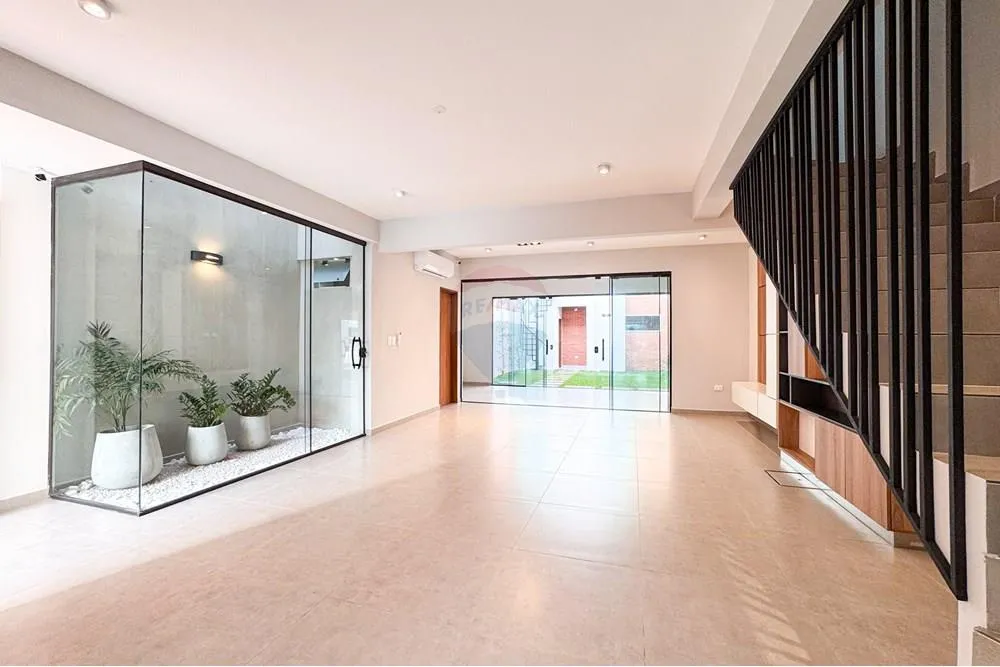 VENDO CASA PAREADA DE 3 SUITES RECOLETA — photo 3