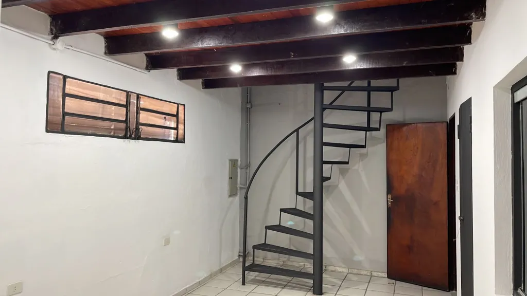EN VENTA DEPOSITOTINGLADO EN LAMBARE — фото 2