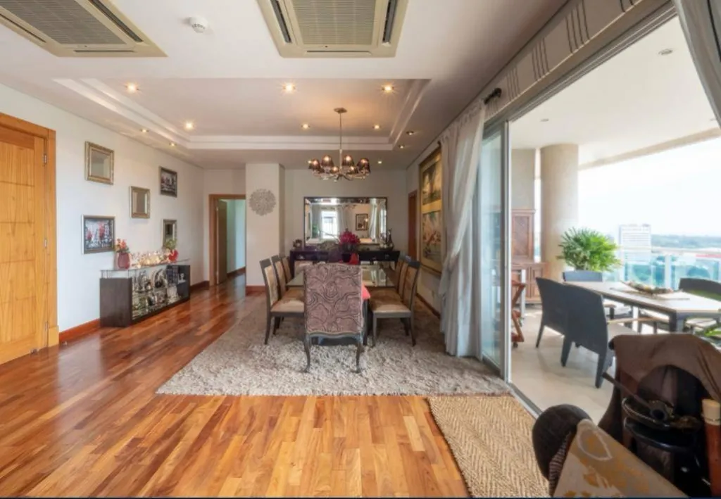 EN VENTA DEPARTAMENTO EN EL EXCLUSIVO EDIFICIO MAGNÍFICAT — foto 3