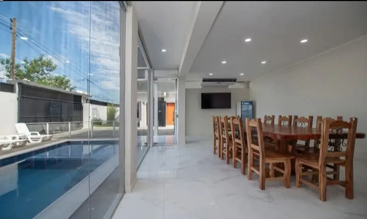 Alquilo lujoso duplex cod 5110. Iva y expensas incluidas — Foto 3