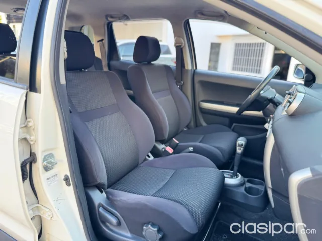 Toyota Ist 2003 — foto 6